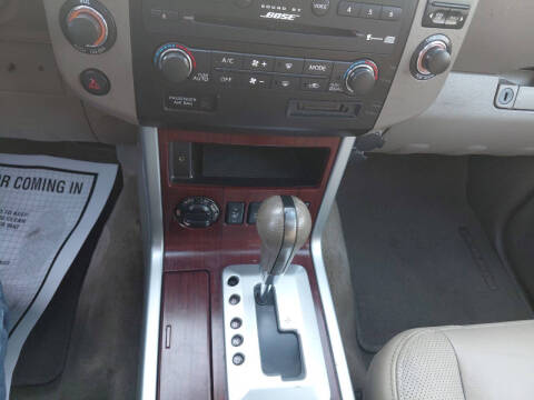 2012 Nissan Pathfinder LE