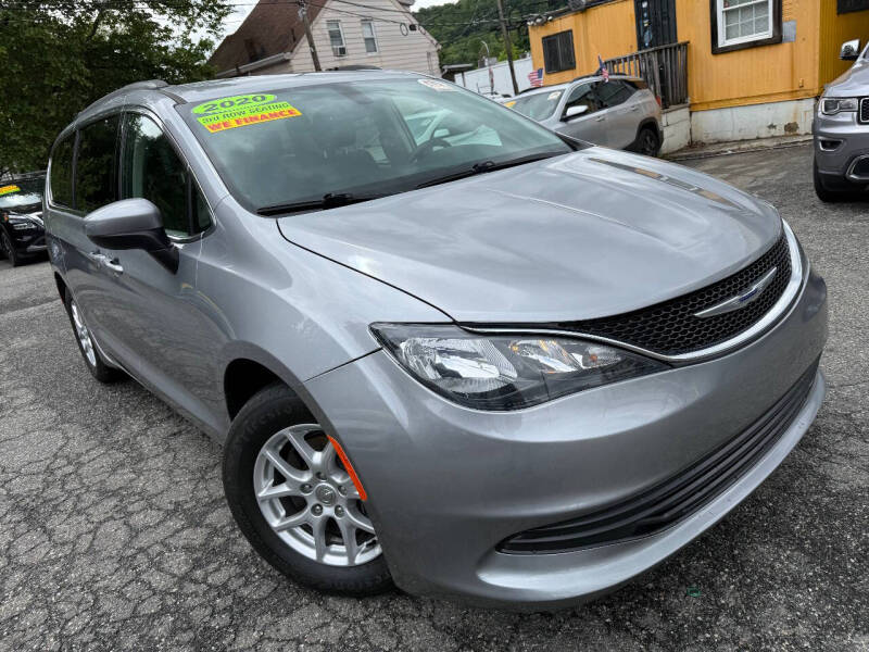 2020 Chrysler Voyager LXi