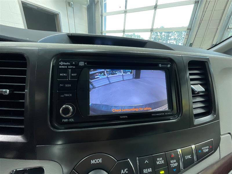 2014 Toyota Sienna