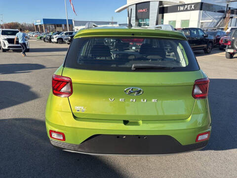 2024 Hyundai Venue SEL