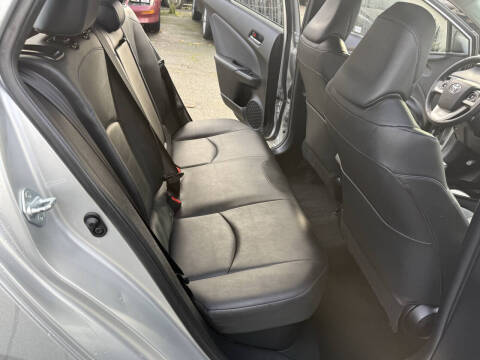 2016 Toyota Prius Three Touring