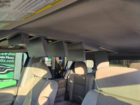 2012 Nissan Armada SV