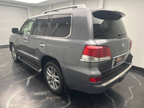 2013 Lexus LX 570