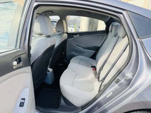 2016 Hyundai Accent SE