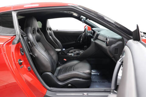 2019 Nissan GT-R Premium