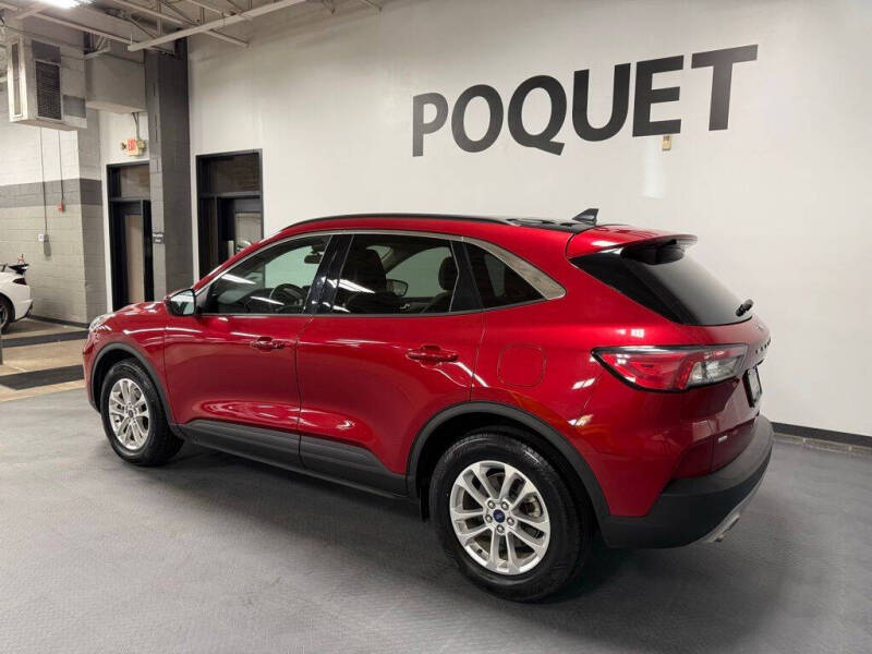 2020 Ford Escape SE