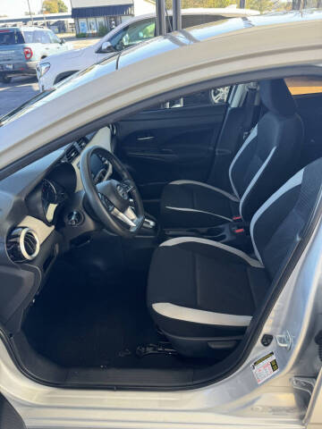 2021 Nissan Versa SV