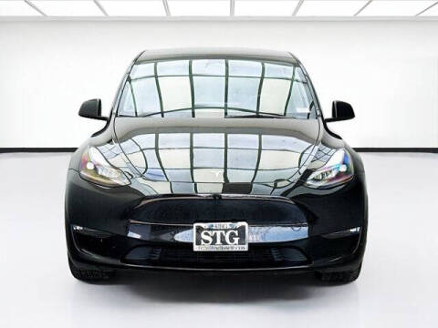 2023 Tesla Model Y Long Range