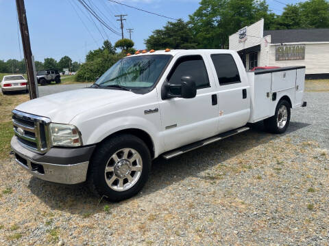 2005 Ford F-250 Super Duty for sale at Clayton Auto Sales in Winston-Salem NC