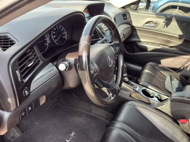 2020 Acura ILX