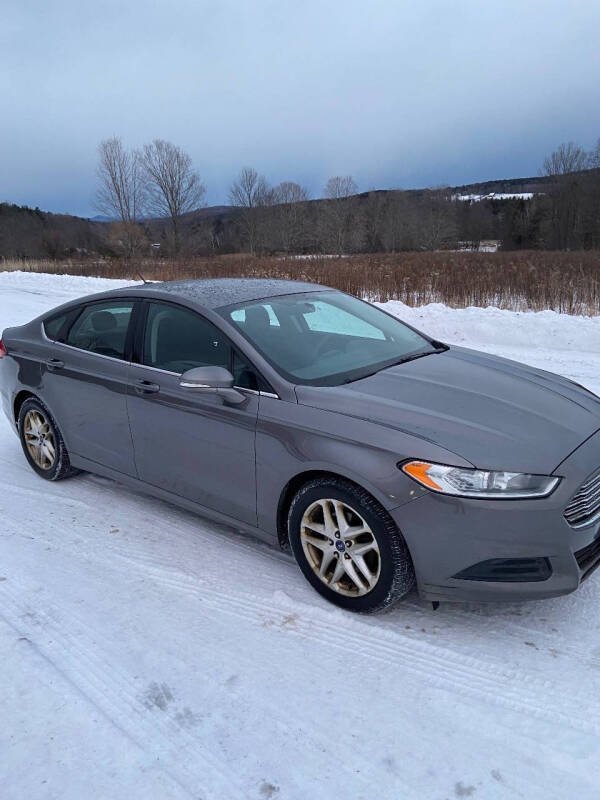 2013 Ford Fusion SE's photo