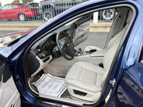 2013 BMW 5 Series 528i