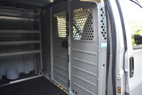 2022 GMC Savana 2500