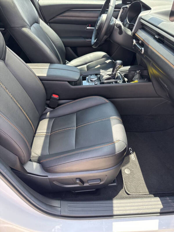 2025 Mazda CX-50 2.5 S Premium Plus