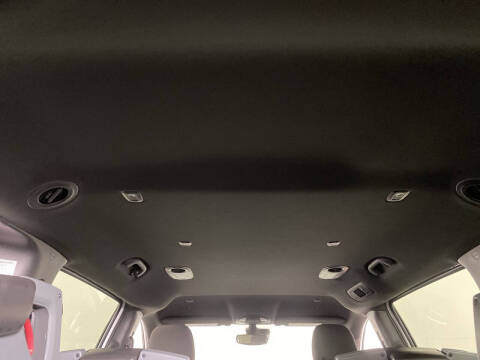 2024 Chrysler Pacifica Touring