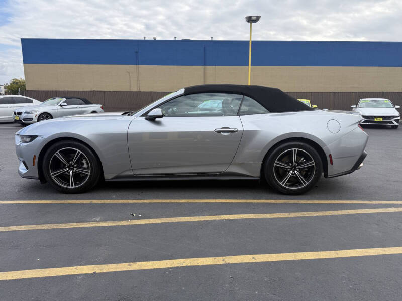 2024 Ford Mustang EcoBoost Premium