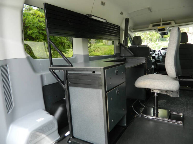 2019 Ford Transit