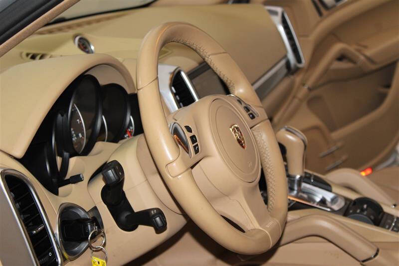 2012 Porsche Cayenne