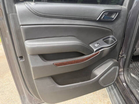 2017 GMC Yukon XL SLT