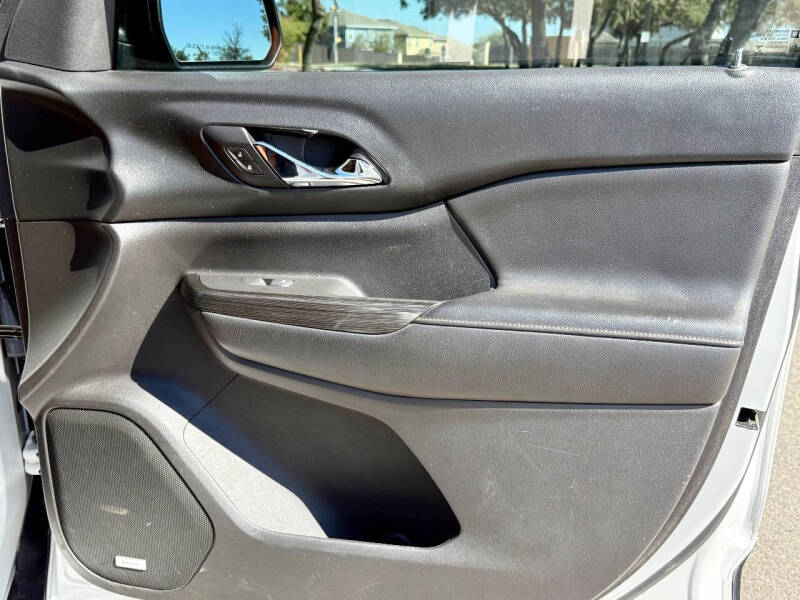 2017 GMC Acadia SLT-1