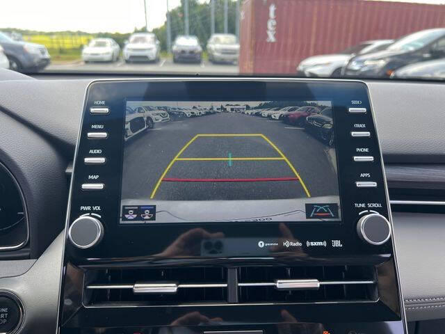 2019 Toyota Avalon XLE