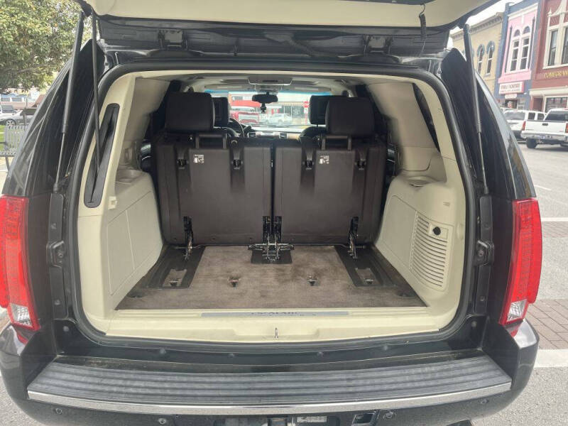 2011 Cadillac Escalade Platinum Edition