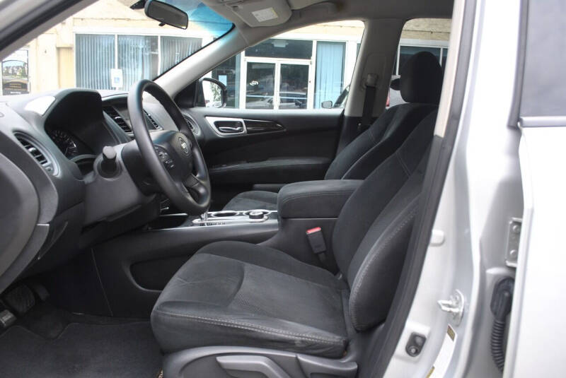 2014 Nissan Pathfinder S