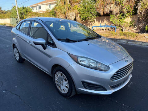 2016 Ford Fiesta S