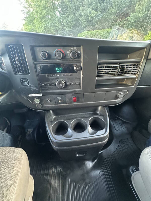 2011 Chevrolet Express 2500