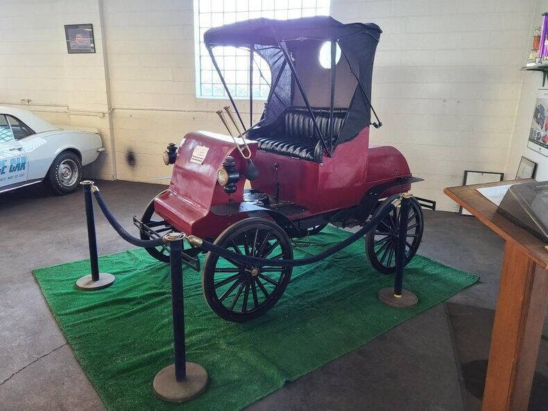 1901 Oldsmobile Curved Dash