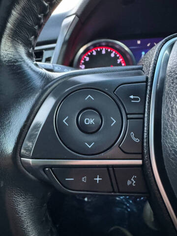 2020 Toyota Camry XSE