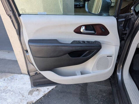 2017 Chrysler Pacifica Limited