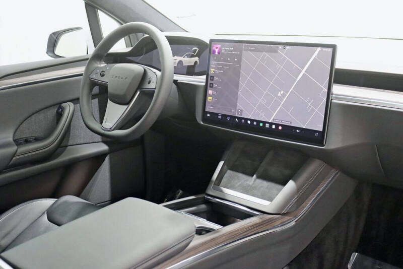 2021 Tesla Model X Long Range
