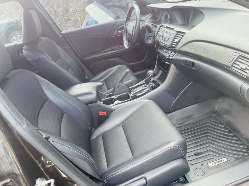 2016 Honda Accord Sport w/Honda Sensing