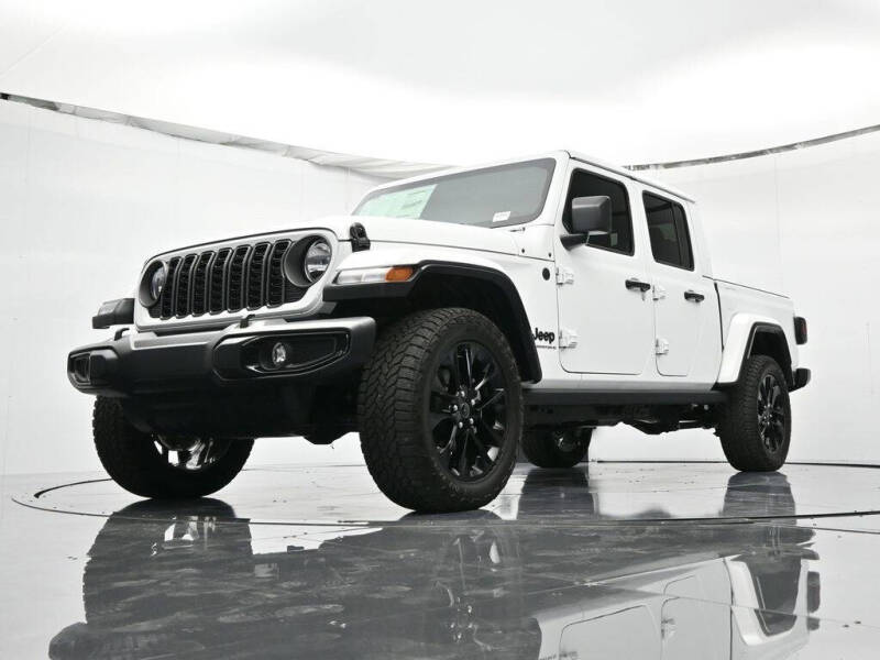 2025 Jeep Gladiator NightHawk