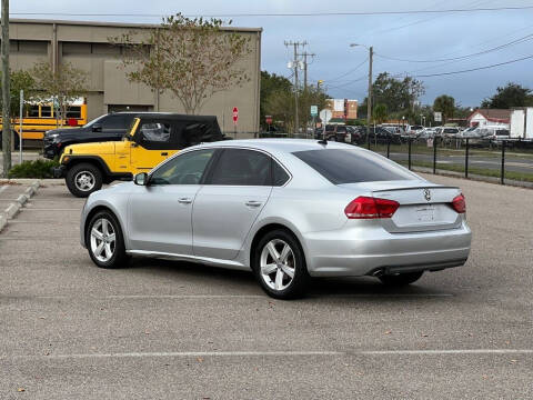 2013 Volkswagen Passat for sale at Carlando in Lakeland FL