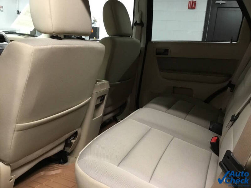 2011 Ford Escape XLT