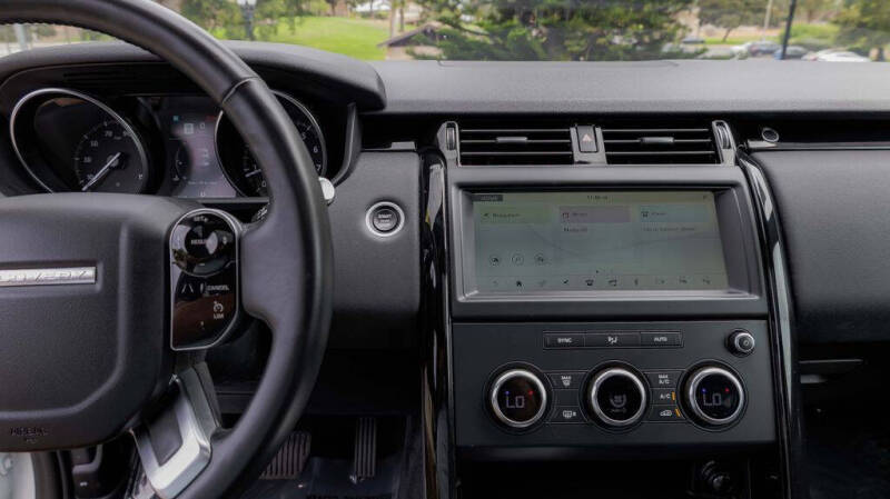 2019 Land Rover Discovery SE