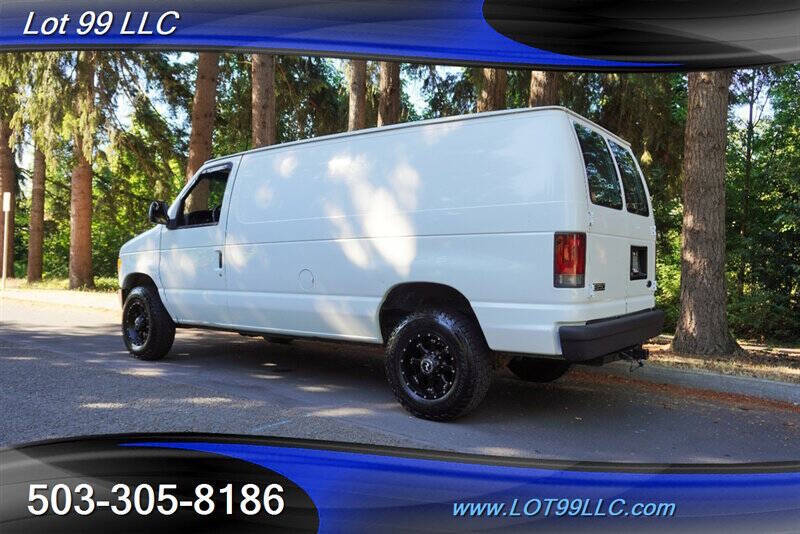 2009 Ford E-Series E-250