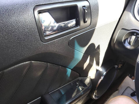 2014 Ford Mustang V6 Premium