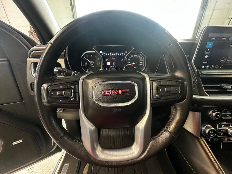 2021 GMC Yukon SLT