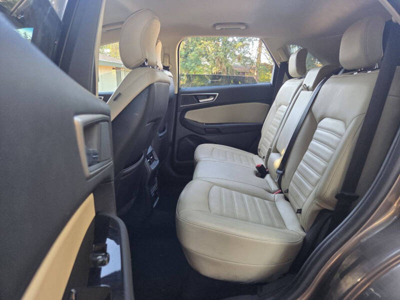 2019 Ford Edge SEL