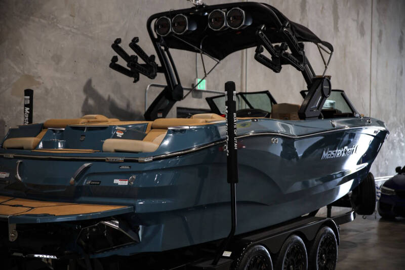2025 MasterCraft X24
