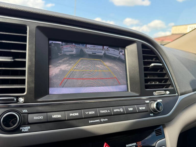 2018 Hyundai Elantra