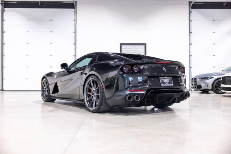 2021 Ferrari 812 GTS