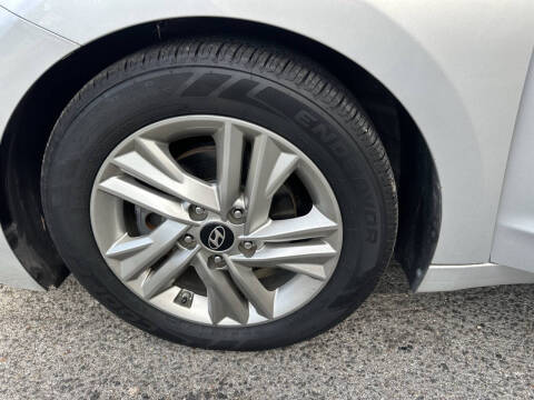 2019 Hyundai Elantra Value Edition