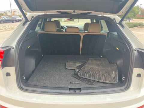 2020 Volkswagen Atlas Cross Sport V6 SEL 4Motion