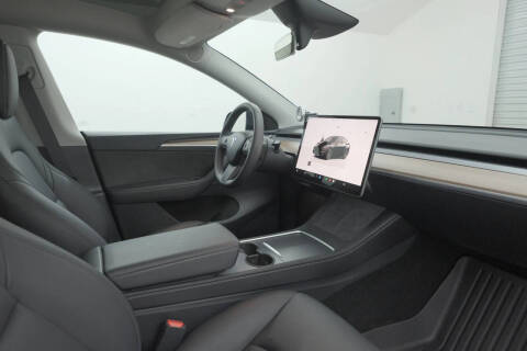 2024 Tesla Model Y Long Range