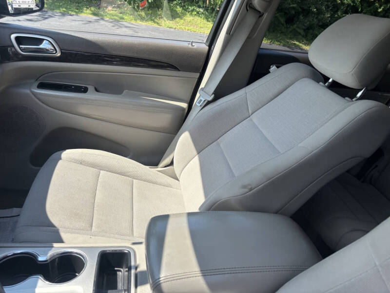 2011 Jeep Grand Cherokee Laredo
