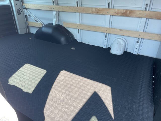 2023 Chevrolet Express 2500